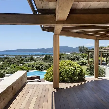 Villa Elvira Puntaldia